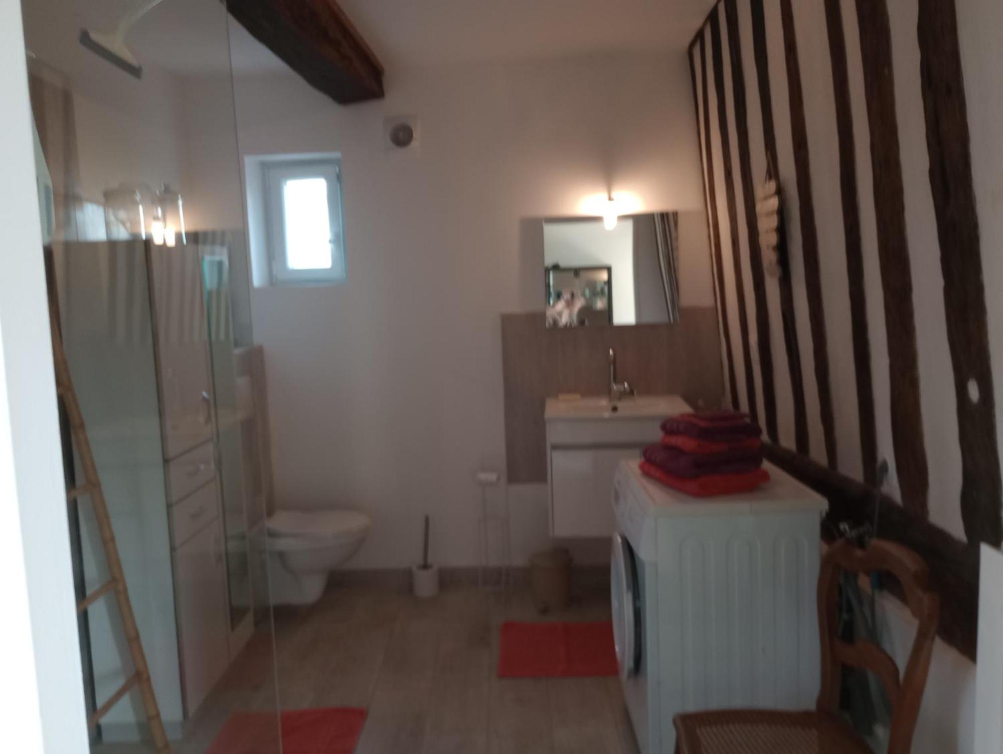 L'Escale Apartment Cormeilles  Bagian luar foto